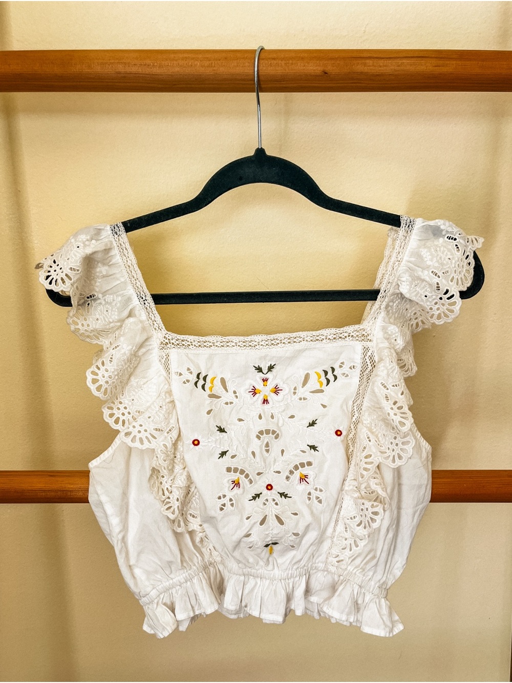 Zara White Eyelet Embroidered Cropped Top